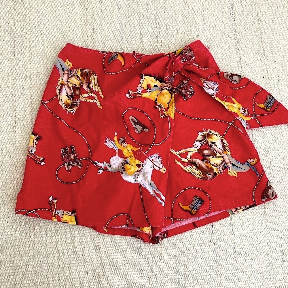 YEEHAWW!! Red Vintage Equestrian Women’s Skort Skirt with Shorts